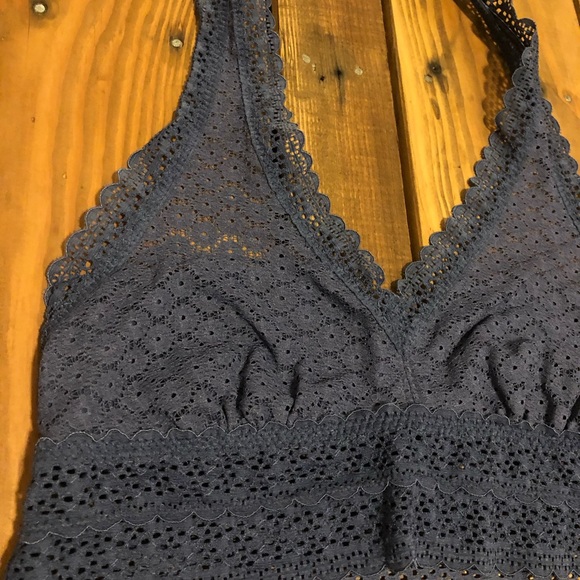 Aerie size small blue lace halter bralette - Picture 3 of 7